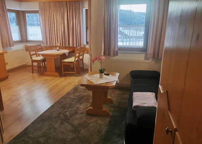 Haus Moosplatzl Apartamento *