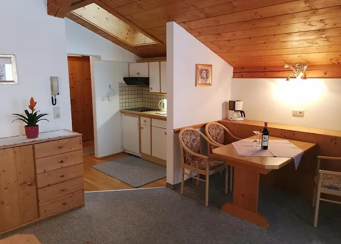 Haus Moosplatzl Apartment *